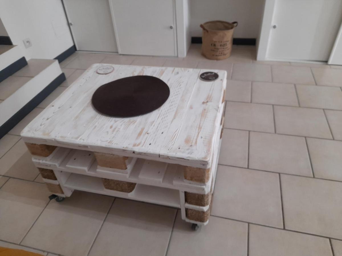 Chez Sabine Et Patrick Apartment Нарбон Екстериор снимка