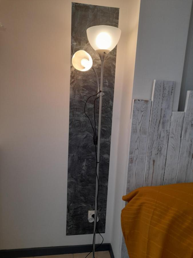 Chez Sabine Et Patrick Apartment Нарбон Екстериор снимка